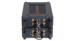 P5025B_P5028B-4p-multi-modules-with-interconnect-cables-TRANSP-SHAD-01_topfront