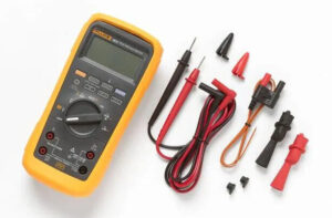 FLUKE – 28II